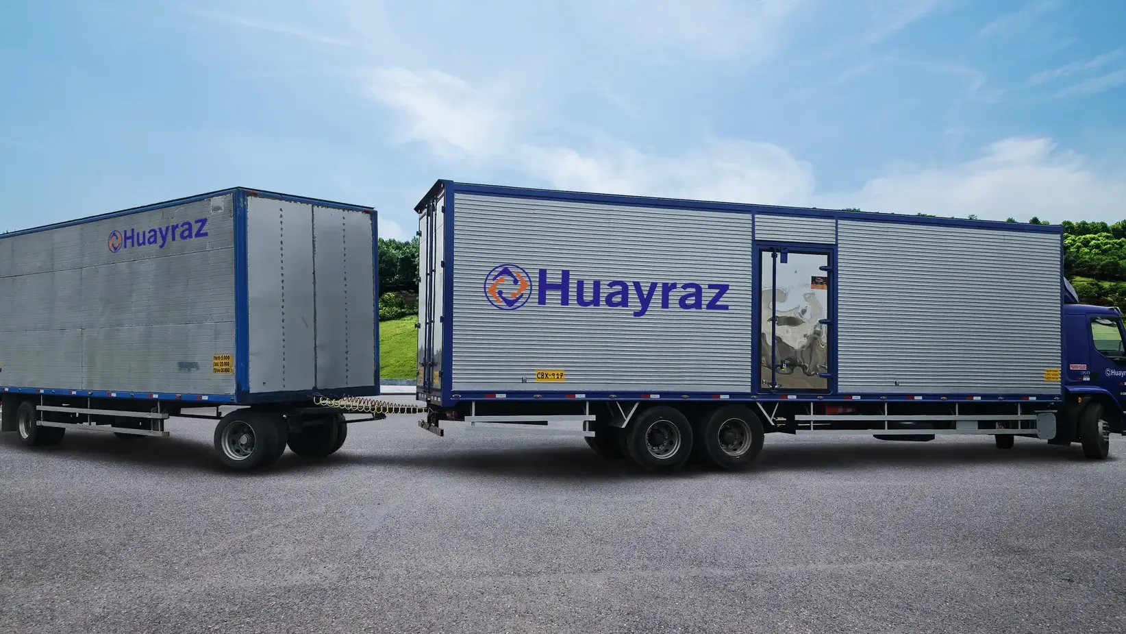 Camión con remolque de Huayraz